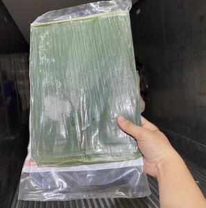 Feuille de bananier congelée du Vietnam Matériau naturel pour l'emballage de la cuisson à la vapeur et la présentation gastronomique - Product Image 1