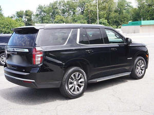 รถโตโยต้า ทาโฮ LT AWD Turbo ปี 2024 มือสอง เบาะหนัง สตาร์ทอัตโนมัติ บลูทูธ ระบบควบคุมความเร็วอัตโนมัติ แพ็คเกจหรู หลังคาซันรูฟ เบาะแถวที่สาม - Product Image 5