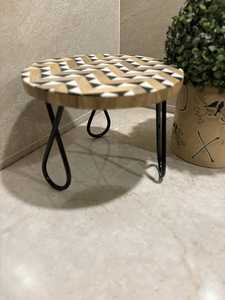 Support à gâteau en bois et résine Plateau de service en résine élégant pour accessoires de service de gâteau - Product Image 3