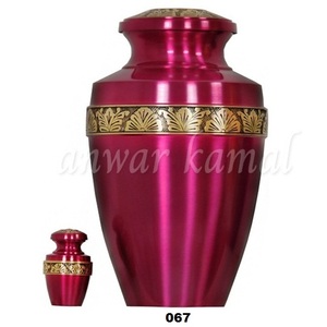สต็อกหรูหราราราคาขายส่งมากราคาโกลนศพทองเหลืองสีชมพูสําหรับเถ้ามนุษย์ - Product Image 1