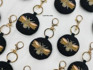 Porte-clés en perles faites à la main breloques de sac coquilles de noix de coco exquises motifs de nuages floraux accessoires de bijoux de mode légers pour - Product Image 2