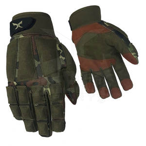 Gants de basket-ball en cuir durable de haute qualité avec sangle de poignet réglable de conception imperméable antidérapante et fermeture à crochet et boucle - Product Image 1