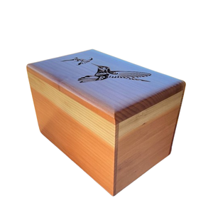 Urna de cremación de madera grabada Humming Bird urna de perro adulto urnas de ataúd al por mayor para animales - Product Image 1