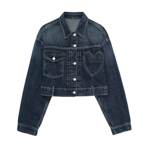 2025 Chic bleu foncé Denim simple boutonnage veste pour femmes à manches longues vêtements d'extérieur coeur motif printemps automne lavé hiver - Product Image 1