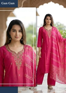 Nuevo Kurti de Tela Viscosa Vetican con Plazo, Ropa Étnica Moderna para un Estilo Versátil en la Oficina, la Universidad y Eventos - Product Image 6