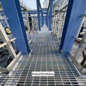 Grille <span class=keywords><strong>en</strong></span> acier galvanisé antidérapante durable, revêtement de sol pour bétail, couverture de <span class=keywords><strong>canal</strong></span>, passerelle piétonne, parcs, matériaux de construction <span class=keywords><strong>en</strong></span> métal - Product Image 2