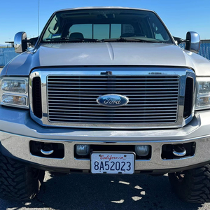 รถฟอร์ด F-250 Super Duty Lariat 4x4 ปี 2006 มือสอง สภาพดี วิ่งประมาณ 23,800 ไมล์ เครื่องยนต์เทอร์โบดีเซล V8  เคยเป็นเจ้าของในแคลิฟอร์เนีย - Product Image 1