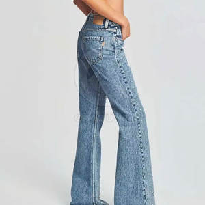 Pantalon personnalisé en strass pour femmes Hip Hop Bling Streetwear Pantalon respirant Jeans de luxe en strass pour femmes - Product Image 2