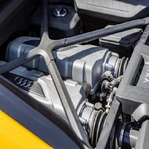 AUDI R8 V10 COUPE RWD 2021, TRÈS PROPRE, CONDUITE À GAUCHE, 1-25000 MILLES, PRÊT À ÊTRE EXPÉDIÉ - Product Image 2