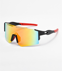 Gafas De Sol all'ingrosso e <span class=keywords><strong>occhiali</strong></span> <span class=keywords><strong>da</strong></span> corsa <span class=keywords><strong>da</strong></span> uomo e <span class=keywords><strong>donna</strong></span> <span class=keywords><strong>occhiali</strong></span> <span class=keywords><strong>sportivi</strong></span> colorati <span class=keywords><strong>da</strong></span> ciclismo con montatura per PC - Product Image 4