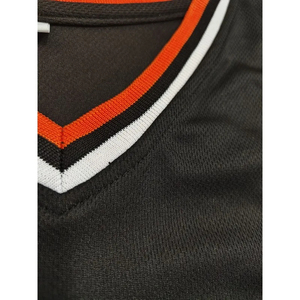 Maillots de basket-ball respirants à sublimation personnalisée Teamwear sans manches 100% polyester fournisseur OEM avec option de taille supérieure - Product Image 3
