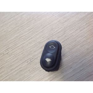 ปุ่มฟอร์ด เฟียสต้า รุ่นที่ 3 91AG14529AB (99>02) - Product Image 1