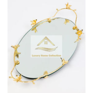 Marco de metal chapado en plata y bandeja de vidrio de espejo con bandeja de manijas de latón de forma dura de diseñador chapado en oro elegante para Decoración - Product Image 2