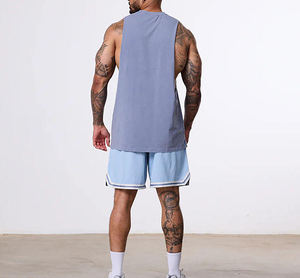 Pantalones Cortos Deportivos Azul Claro para Hombre, Diseño Personalizado de Talla Grande con Doble Raya, Pantalones Cortos Deportivos Transpirables para Verano con Técnicas Impresas - Product Image 4