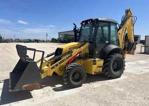 2020 baru <span class=keywords><strong>Holland</strong></span> B95C Backhoe Loader digunakan dengan JCB Bobcat Mini <span class=keywords><strong>Skid</strong></span> <span class=keywords><strong>Steer</strong></span> traktor fitur mesin inti Motor termasuk