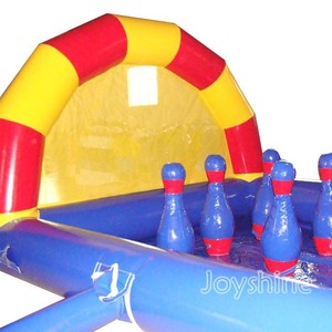 Jeu de bowling gonflable en PVC, taille personnalisable, installation facile pour les parcs d'attractions commerciaux en plein air/intérieur, les fêtes d'anniversaire, la location - Product Image 3