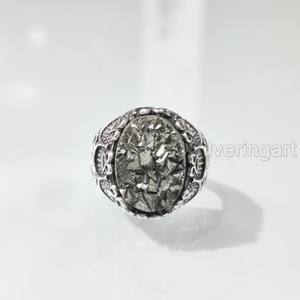 Grossiste Bague pour homme Bague de naissance en pyrite brute naturelle Toutes tailles Bijoux de Noël ottoman Bague en argent sterling 925 - Product Image 5