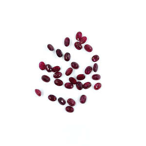 Rubis naturels africains non traités, ovales calibrés 5x7mm, pierres précieuses rouges en taille coussin et marquise pour accessoires de joaillerie - Product Image 2
