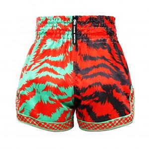 Pantalones Cortos de Muay Thai de Primera Calidad con Logotipo Personalizado, Ropa Deportiva de Poliéster y Nailon para Entrenamiento de Kickboxing con Bordado, Ropa de Artes Marciales - Product Image 3