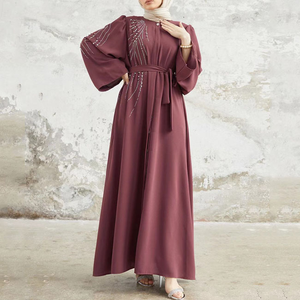 Vêtements islamiques Offre Spéciale à manches longues pour femmes Nouveau modèle Meilleure couleur Abaya pour femmes Vêtements traditionnels musulmans Accessoires - Product Image 2