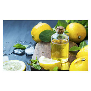 Etiqueta privada de alta calidad 100% Aceite esencial de limón de calidad orgánica pura disponible al mejor precio - Product Image 1