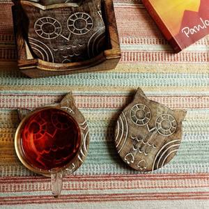 Ensemble de dessous-de-verre en bois naturel offrant une protection quotidienne des surfaces pour les tables à manger et les bureaux - Product Image 4