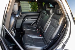 Range Rover Sport HSE Turbo 6 cylindres, 2020, en bon état, transmission intégrale, prêt pour livraison mondiale - Product Image 6