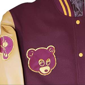 High Quality Premium Winter Men's Thick Woolen Baseball Jacket with Embroidered Letter <b>Covered</b> <b>Button</b> Closure - Product Image 4