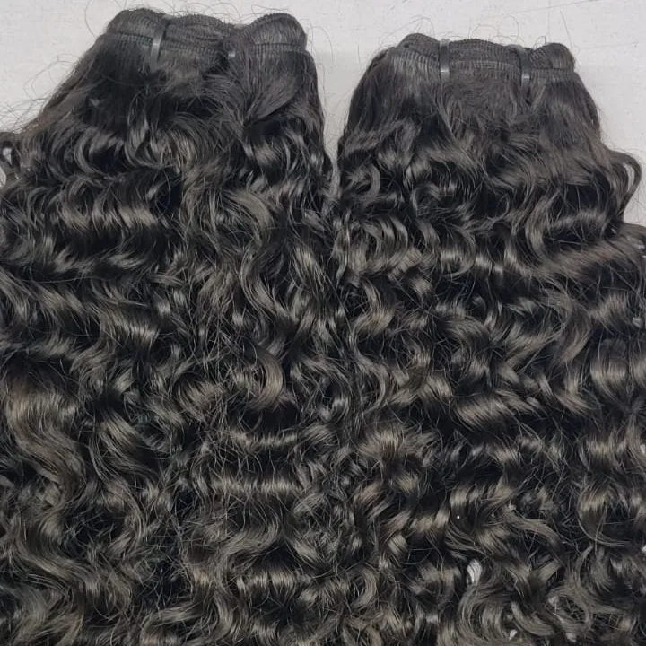 Cheveux humains ondulés 10A non traités, cheveux vierges à cuticules alignées, faisceaux de cheveux humains indiens bruts, brun foncé/couleur naturelle