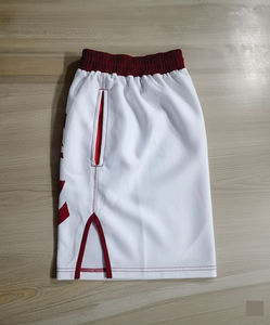 Shorts de basket-ball épais et simples à faible MOQ, brodés, mi-cuisses, en maille, avec impression sérigraphique - Product Image 4