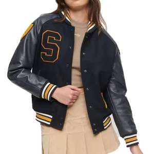 Chaqueta de béisbol con logotipo personalizado bordado de talla grande para mujer, chaqueta de béisbol transpirable recortada con mangas de cuero universitario, camuflaje a rayas - Product Image 1