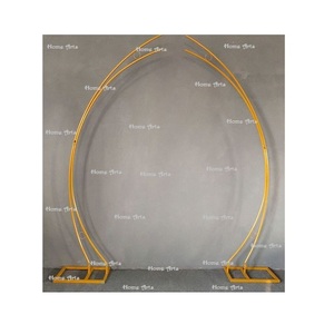 ฉากหลังเหล็กทำด้วยมือสีทองรูปดวงจันทร์ฉากหลังขนาดสั่งทำสำหรับงานแต่งงานและงานหมั้น - Product Image 5