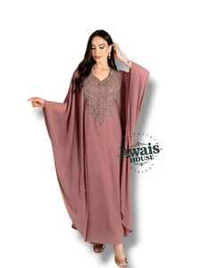 Robe de soirée longue A-line modeste AWAIS HOUSE à manches longues pour femmes, ornée de perles, 100% polyester, en mousseline, col en V, simple - Product Image 3