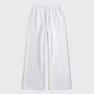 Pantalones de chándal para mujer personalizados OEM de tela suave y elástica con impresión de logotipo de cintura ajustable y opciones de etiqueta privada - Product Image 1