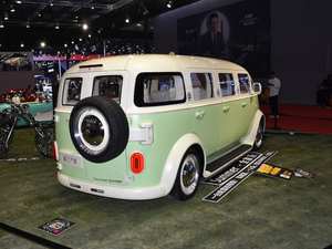 Véhicule électrique d'occasion 2025, autonomie 500 km, puissance 150 kW, bon état, faible kilométrage, prêt à rouler, qualité parfaite - Product Image 5