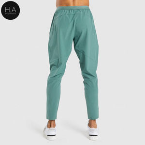 Superventas personalizado Stack Sweat Hip Hop Negro Lino Nylon Mens Cargo Jogger Sweat Ropa de hombre Pantalones Casuales - Product Image 2