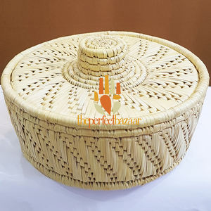 Cesta de hierba Moonj hecha a mano con tapa - Product Image 2