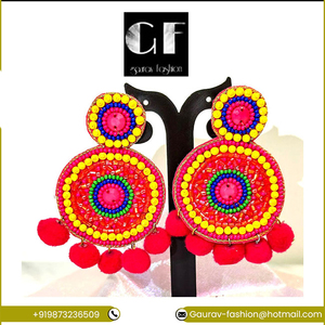 Nouvelles boucles d'oreilles colorées de perles de meilleure qualité pour les fêtes et les occasions de festival Achetez maintenant au prix le plus bas - Product Image 2