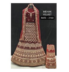 Lehenga de terciopelo hecho a mano con red de mariposa bordada Choli, ropa india y pakistaní de alta calidad del proveedor directo - Product Image 3