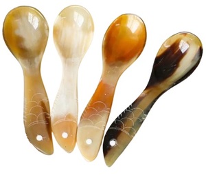 Cuillère en corne de buffle naturelle, artisanale, écologique et de qualité supérieure |   Vaisselle naturelle pour un mode de vie durable - Product Image 6