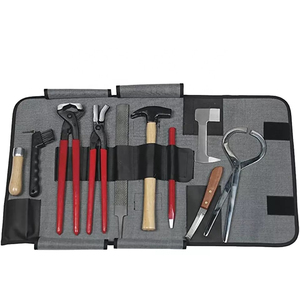 ชุดเครื่องมือช่างเกือกม้าคุณภาพดีที่สุด แบบกำหนดเอง OEM ชุดเครื่องมือช่างเกือกม้า 7 ชิ้น พร้อมกระเป๋าหนังสั่งทำพิเศษ - Product Image 2