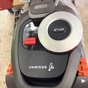 Tondeuse robot Segway Navimow H3000N-VF sans fil périmétrique pour 0,74 acre - Product Image 5
