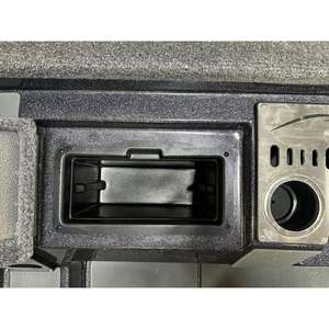 Bote de Pesca Falcon F205 2026 en Nueva Condición, Casco de Aluminio con Material FRP Ajustable - Product Image 2