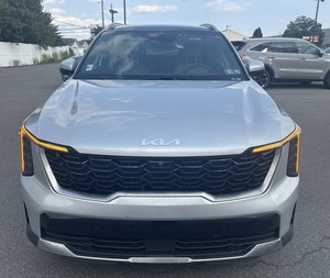 Último Modelo <span class=keywords><strong>Kia</strong></span> <span class=keywords><strong>Sorento</strong></span> Híbrido 2025 Gris, Motor Híbrido, 3ra Fila <span class=keywords><strong>de</strong></span> Asientos, Interior Claro, Asientos <span class=keywords><strong>de</strong></span> Cuero, SUV con Techo Solar, <span class=keywords><strong>Camioneta</strong></span> Usada al Mejor <span class=keywords><strong>Precio</strong></span> - Product Image 1