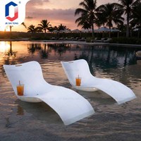 Chaise longue de jardin en rotin PE résistante aux intempéries et aux UV, inclinable, pour villa, cour, jardin, détente