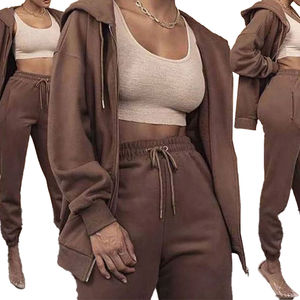 ชุดฮู้ดดี้ เสื้อผ้าสำหรับกิจกรรมกลางแจ้ง ชุด 2 ชิ้น สำหรับผู้หญิง เสื้อผ้าผู้หญิงใส่สบาย รับสกรีนโลโก้ ชุดบอดี้สูทผ้าเฟรนช์เทอร์รี่ ชุดวอร์ม 2 ชิ้น - Product Image 5