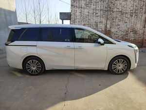 รถยนต์ไฟฟ้าความเร็วสูง GAC Trumpchi E8 ปี 2025 - Product Image 2