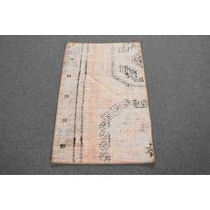 พรมตุรกีขนาดเล็ก 1.9x3.2 ฟุต (59x98 ซม.) พรมขนสัตว์สีขาวขอบวินเทจ - Product Image 1