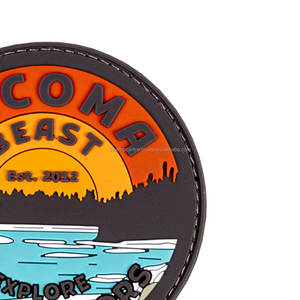 Patch professionnel Logo personnalisé Badges en PVC souple en caoutchouc personnalisé nouveau Style Badges en caoutchouc de Silicone tissu sergé - Product Image 2