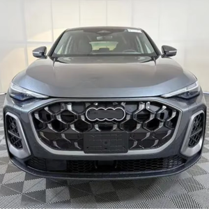 SUV de luxe Q5 - Sportback Premium Plus 2025 à essence 2L I-4, transmission intégrale, pour voyages familiaux aux États-Unis, autonomie 601-700 km, 150-200 kW - Product Image 3